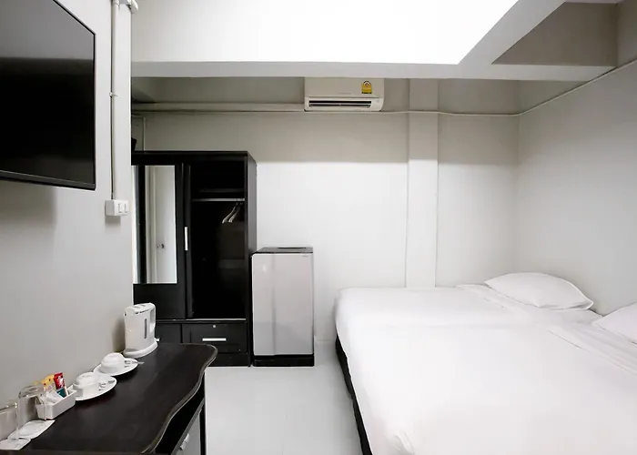 Hotel Annex Lumpini Bangkok