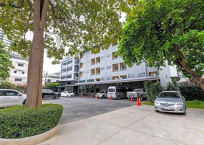 Annex Lumpini
